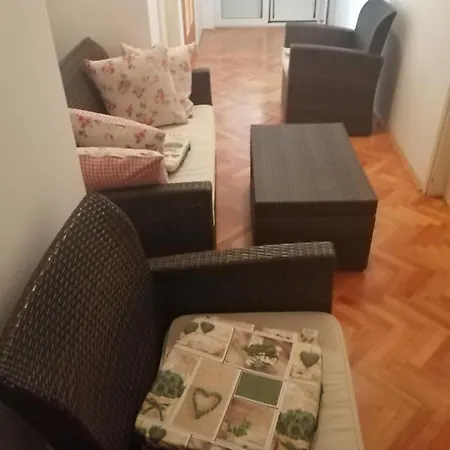Apartman Apartment Rab Town