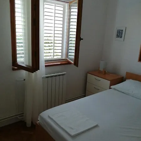 Apartman Apartment *