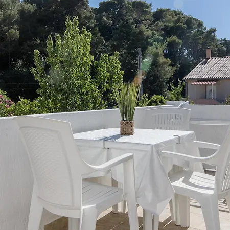 Appartamento Apartment Rab Town