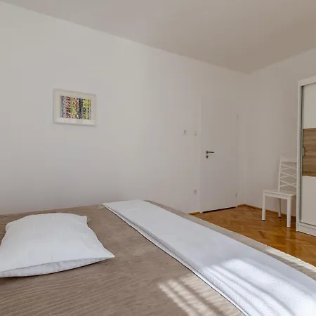Apartment Rab Town