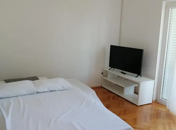 Apartment 라브