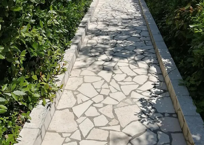 Apartment 아파트 *