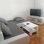 Appartamento Apartment *