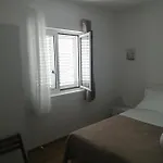 Apartment 拉布