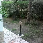 Apartment Apartment *
