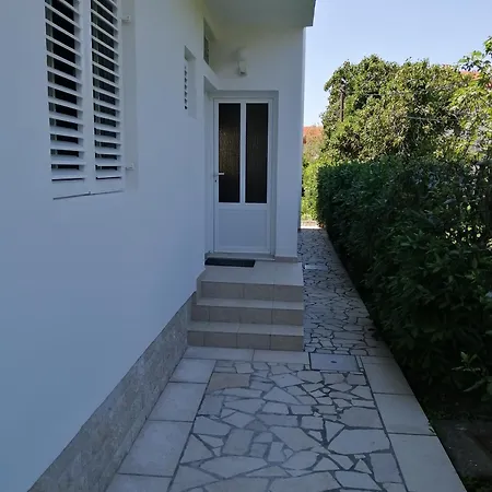 Apartment * Rab Town