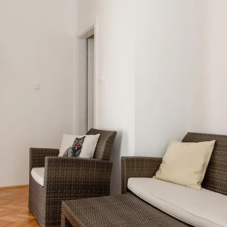 דירה Apartment
