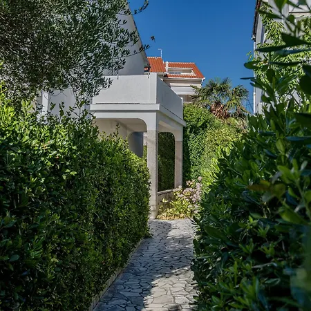 Apartment ראב