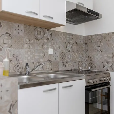 Apartment * ראב