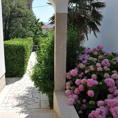 Apartment Apartament Rab Town