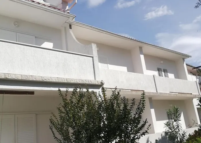 Apartment *