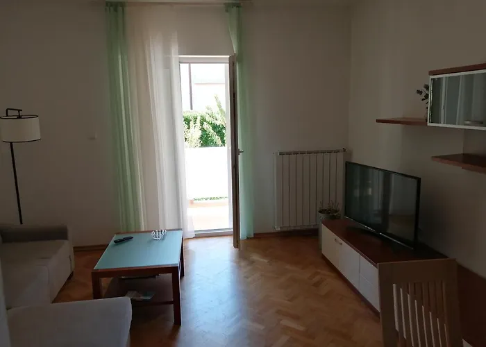 Apartment *